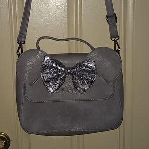Loungefly Minnie Mouse Grey Crossbody And Wallet